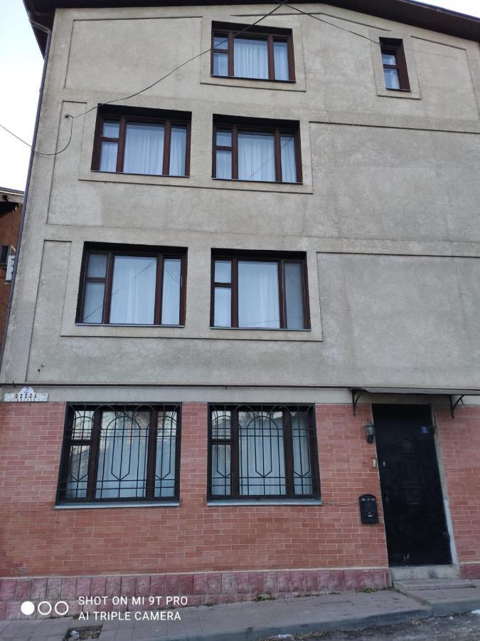 Studio In The Center City Kiszyniów Zewnętrze zdjęcie
